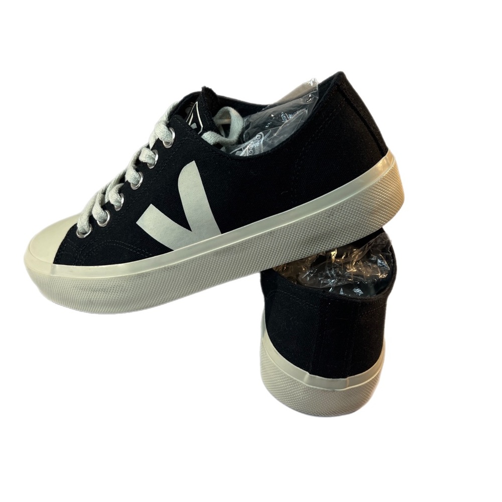 EUC 135$ Veja Wata II Organic Cotton Black/Cream Logo Sneakers 8 Euto 39 - Picture 5 of 16